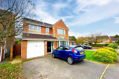 4 bedroom detached house to rent, Paddick Drive, Lower Earley, Reading, Berkshire, RG6