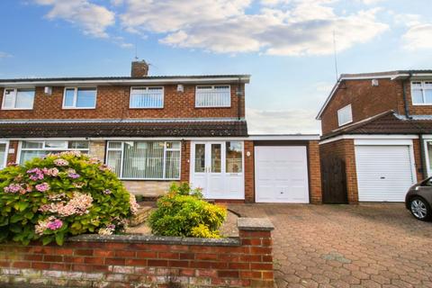 3 bedroom semi-detached house for sale, Ingram Avenue, Red House Farm, Gosforth, Newcastle upon Tyne, Tyne and Wear, NE3 2BR