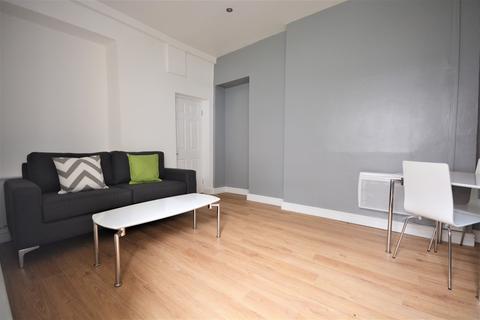 1 bedroom flat to rent, Cradock Street, City Centre, Swansea