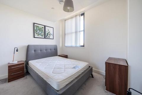 1 bedroom flat for sale, Slough,  Berkshire,  SL1