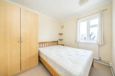 2 bedroom flat to rent, Wimbledon Park Road, London SW19