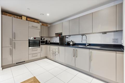 2 bedroom apartment for sale, Platinum Riverside, Bessemer Place, London SE10