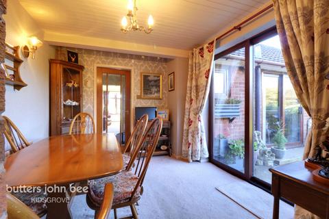 3 bedroom detached bungalow for sale, Chester Road, Talke, ST7