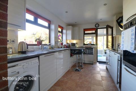 3 bedroom detached bungalow for sale, Chester Road, Talke, ST7