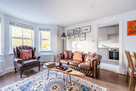 2 bedroom flat to rent, Osbaldeston Road, N16, Stoke Newington, London, N16