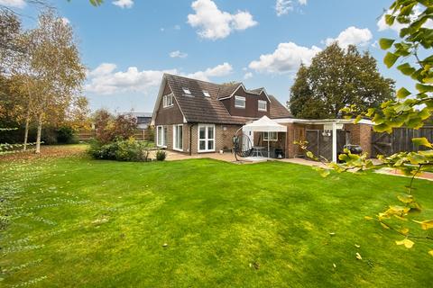 4 bedroom detached house for sale, HORSELL