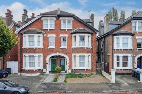 6 bedroom semi-detached house for sale, The Avenue, Gravesend, Kent, DA11