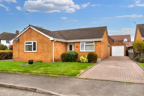 2 bedroom bungalow for sale, Farlie Close, Worcester WR5