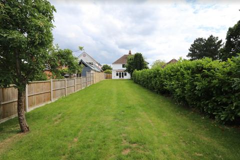 83 Brook Lane, Warsash, Southampton, SO31 9FE