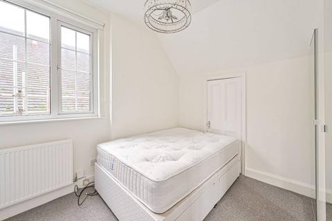 2 bedroom flat for sale, Brondesbury Park, Willesden Green, London, NW2