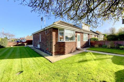 2 bedroom semi-detached bungalow for sale, Emfield Grove, Scartho