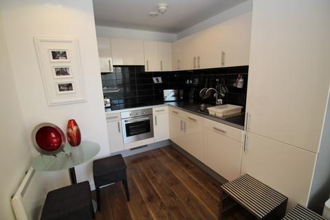 1 bedroom apartment to rent, The Heart, Blue, Media City, Salford, Lancashire, M50