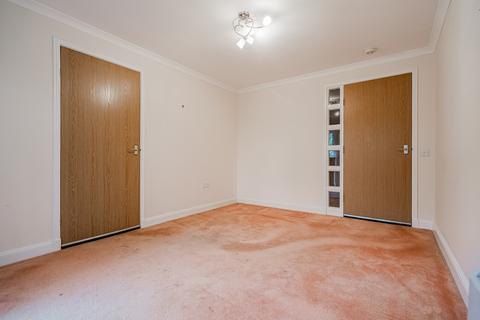 1 bedroom retirement property for sale, Crathes Court, Hazelden Gardens, Muirend, Glasgow, G44 3HE