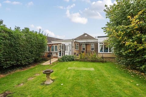 4 bedroom detached bungalow for sale, Begbroke,  Kidlington,  Oxfordshire,  OX5