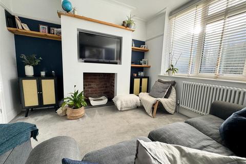 17 Greeton Drive, Oughtibridge, Sheffield, S35 0GJ