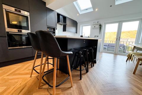 17 Greeton Drive, Oughtibridge, Sheffield, S35 0GJ