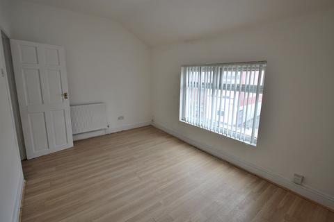 Studio to rent, 365 Westminster Road, Liverpool L4