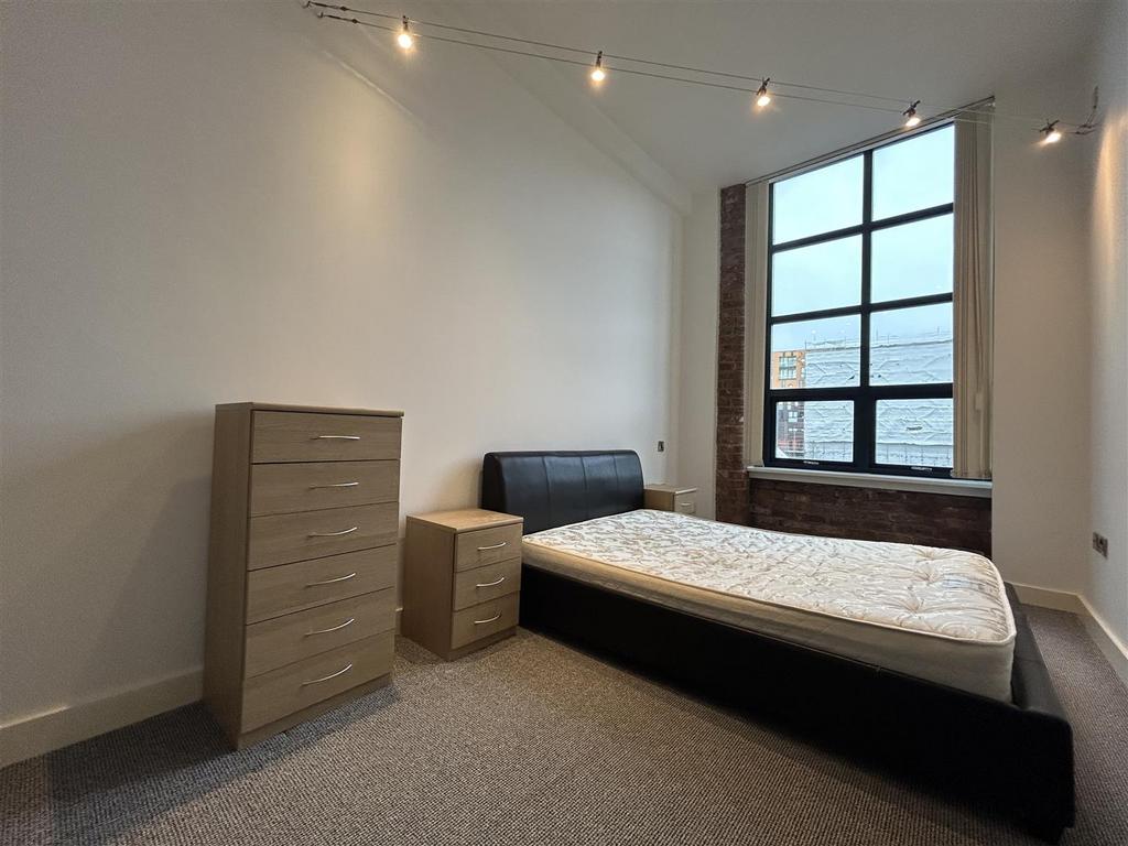 Bedroom (2).jpeg