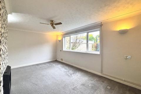 3 bedroom terraced house for sale, Verity Way, Stevenage