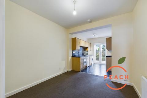 2 bedroom apartment for sale, Carlisle Road, Essex RM1