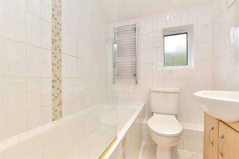 120a Brighton Road, Hooley, Coulsdon, CR5 3EF