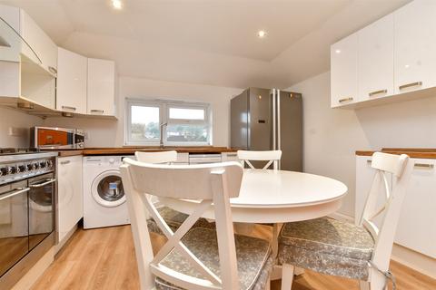 120a Brighton Road, Hooley, Coulsdon, CR5 3EF