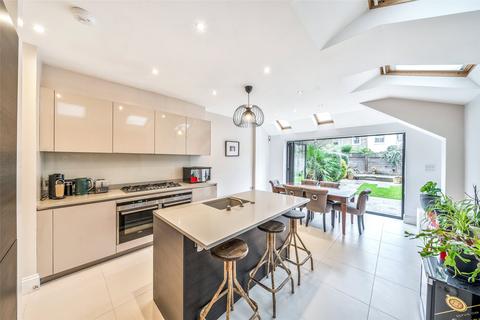 4 bedroom terraced house for sale, Scholars Road, London SW12