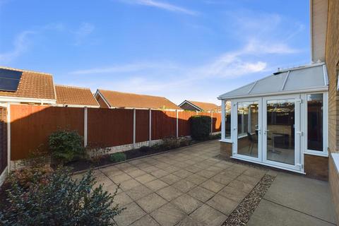 2 bedroom detached bungalow for sale, Park View, Sutton-On-Sea LN12