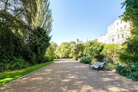 1 bedroom apartment for sale, Ladbroke Square, London W11