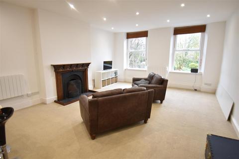 1 bedroom flat for sale, Corbar Road, Buxton