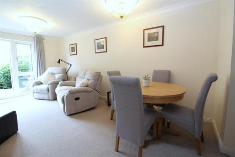 1 bedroom retirement property for sale, Davis Court, Marlborough Road, St. Albans