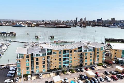 3 bedroom apartment for sale, Gosport Marina, Mumby Road, Gosport