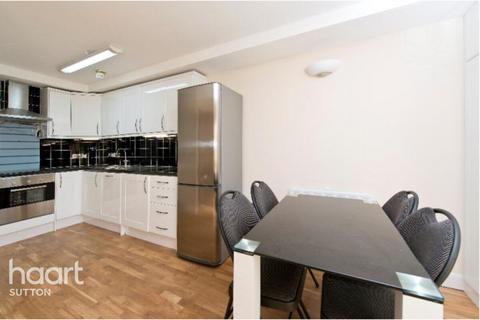 2 bedroom flat to rent, Eaton Road, Sutton