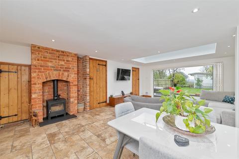 2 bedroom terraced house for sale, Bower Heath, Harpenden