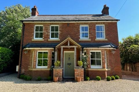 5 bedroom detached house for sale, Wood Lane, Kidmore End, RG4