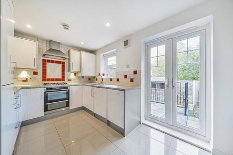 3 bedroom terraced house for sale, Erickson Gardens, Bromley