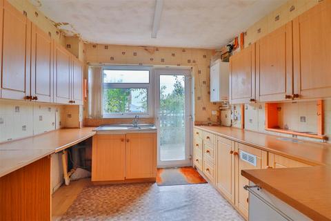 3 bedroom terraced house for sale, Clopton Gardens, Hadleigh, Ipswich