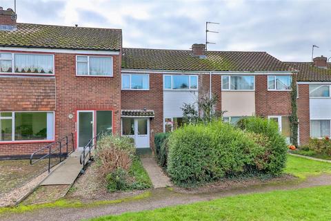 3 bedroom terraced house for sale, Clopton Gardens, Hadleigh, IP7