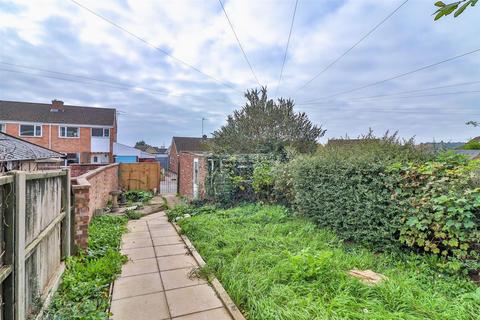 3 bedroom terraced house for sale, Clopton Gardens, Hadleigh, IP7