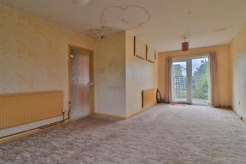 3 bedroom terraced house for sale, Clopton Gardens, Hadleigh, IP7