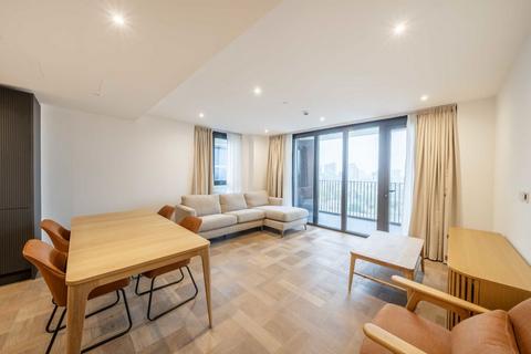 2 bedroom flat to rent, Merino Gardens, London E1W