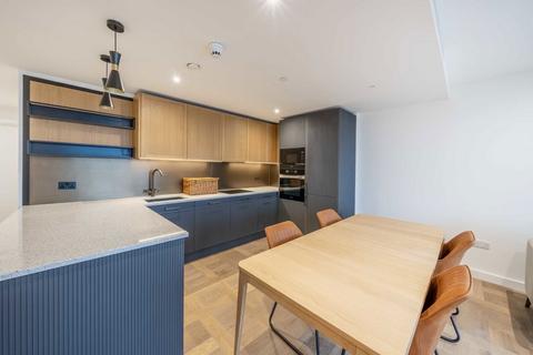 2 bedroom flat to rent, Merino Gardens, London E1W