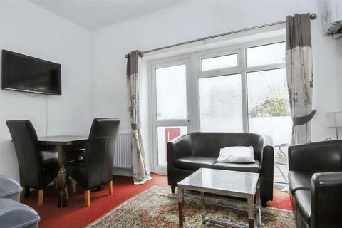 4 bedroom house to rent, Guildford Street, Plymouth PL4