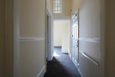 1 bedroom flat to rent, Codrington Mansions, 138-139 Western Road, Brighton