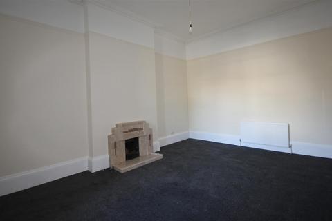 1 bedroom flat to rent, Codrington Mansions, 138-139 Western Road, Brighton