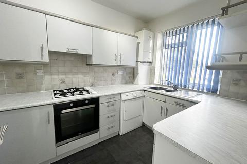 2 bedroom flat for sale, Hunscote House, Hunscote Close, Shirley