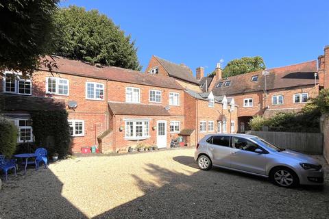 2 bedroom mews for sale, Castle Mews, Castle Street, WARWICK