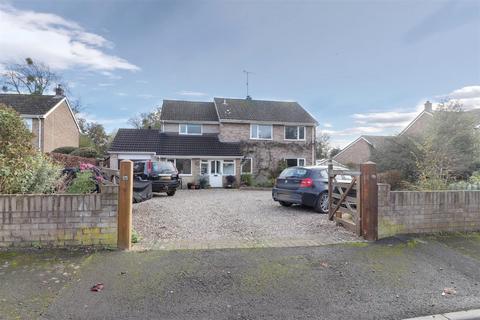 4 bedroom detached house for sale, Glebe Close, Frampton On Severn