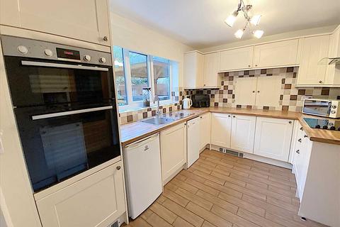 4 bedroom detached house for sale, Martin LN4