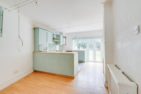3 Bramble Close, Watford, WD25 0HF